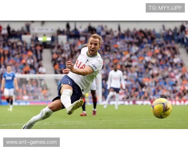 根特队战术调整引发关注，新赛季前景备受期待